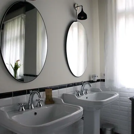 Gotti Charming Oda ve Kahvaltı