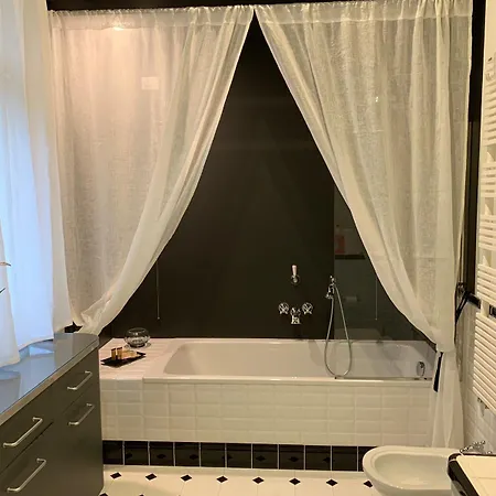 Gotti Charming 博洛尼亚